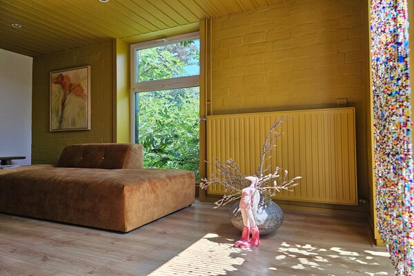 Foto van Dorpswoning in Leende bij Sterrenrestaurant - Vakantiehuis in Leende - LivingRoom