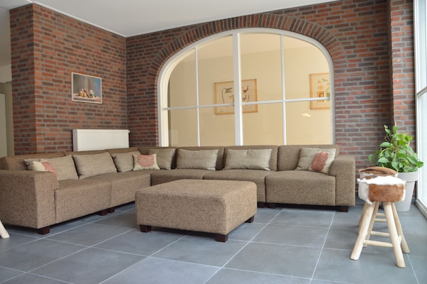 Foto van Landgoed Swolgen met sauna - Vakantiehuis in Swolgen - LivingRoom