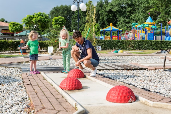 Foto van Villa in Arcen met douche & tuin - Vakantiehuis in Arcen - ParkFacilities