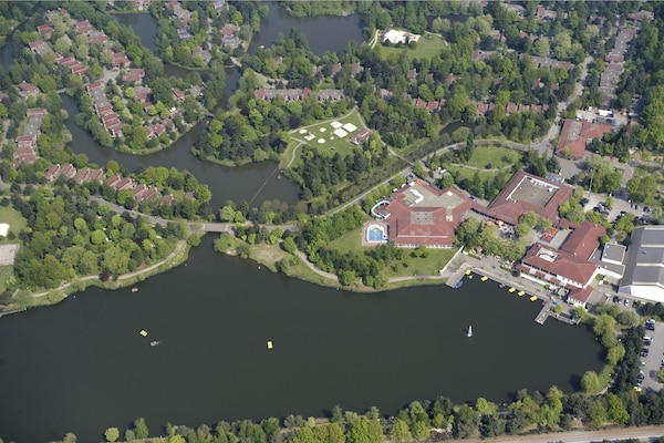 Foto van Villa in Weerterbergen met privé sauna - Vakantiehuis in Weert - ExteriorSummer