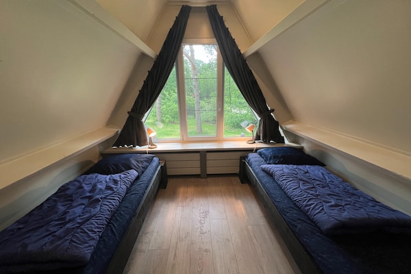 Foto van Bungalow in Limburg bij natuurgebied - Vakantiehuis in Stramproy - BedRoom