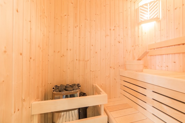 Foto van Moderne retraite in Maastricht - Vakantiehuis in Maastricht - Wellness