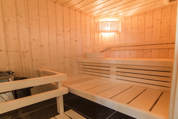 Foto van Moderne retraite in Maastricht - Vakantiehuis in Maastricht - Wellness