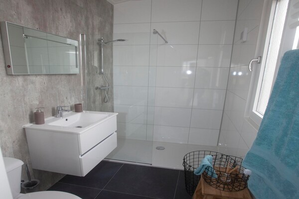 Foto van Chalet in Bemelen bij Bemelerberg - Vakantiehuis in Bemelen - BathRoom
