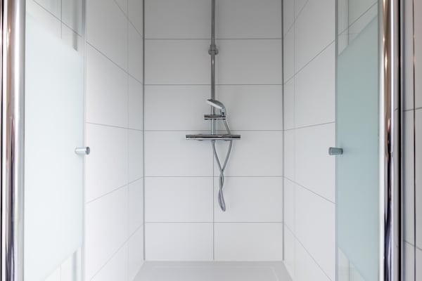 Foto van Vakantiehuis Bemelen bij natuurgebied - Vakantiehuis in Bemelen - BathRoom