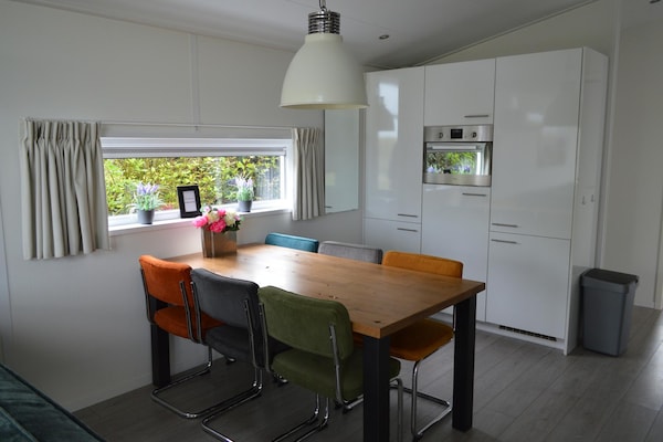 Foto van Vakantiehuis Bemelen bij natuurgebied - Vakantiehuis in Bemelen - DiningRoom