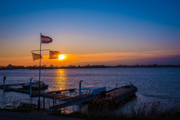 Foto van Bosvilla nabij Nijmegen - Vakantiehuis in Ewijk - AreaSummer20KM