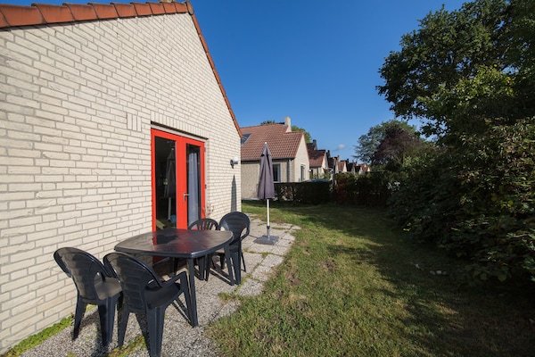 Foto van Bosvilla nabij Nijmegen - Vakantiehuis in Ewijk - ExteriorSummer