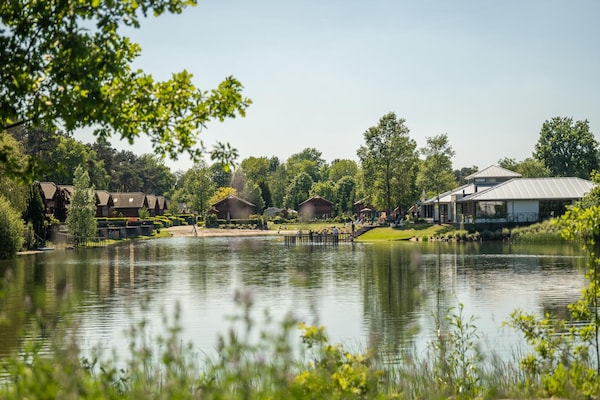 Foto van Chalet voor 4 personen met regendouche - Vakantiehuis in Lochem - AreaSummer1KM