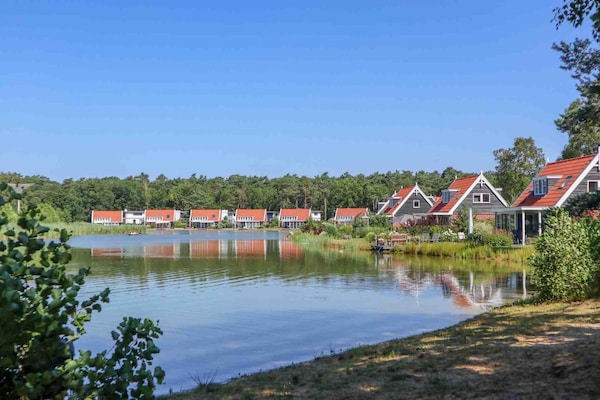 Foto van Chalet voor 4 personen met regendouche - Vakantiehuis in Lochem - AreaSummer1KM