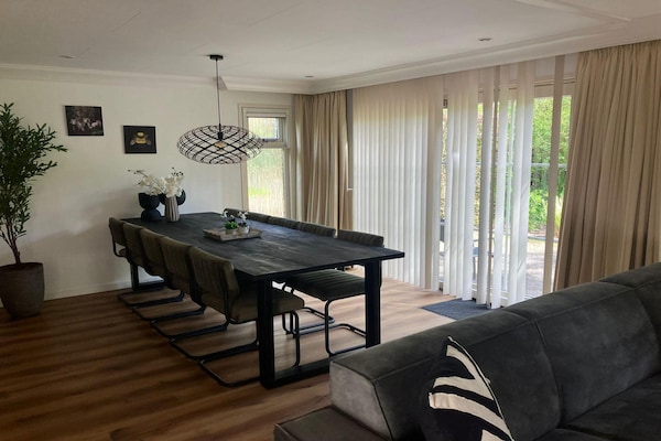 Foto van Chalet met buitenterras - Vakantiehuis in Lochem - DiningRoom