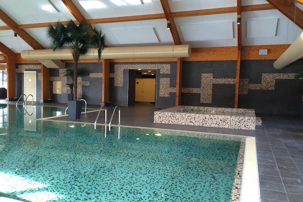 Foto van Chalet met buitenterras - Vakantiehuis in Lochem - PoolOfHouse