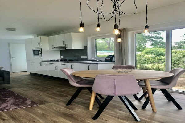 Foto van Wellness Lodge met sauna en prachtig uitzicht - Vakantiehuis in Zuna - Kitchen
