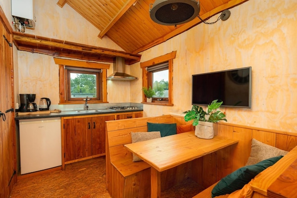 Foto van Waterfronthut in het zonnige Zuna - Vakantiehuis in Zuna - LivingRoom