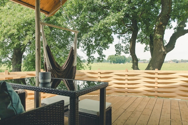 Foto van Waterfronthut in het zonnige Zuna - Vakantiehuis in Zuna - TerraceBalcony
