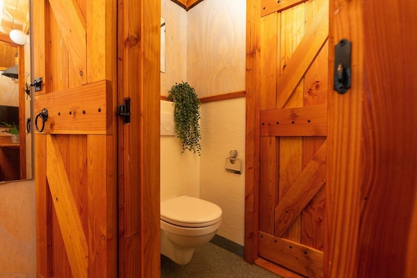 Foto van Waterfronthut in het zonnige Zuna - Vakantiehuis in Zuna - BathRoom