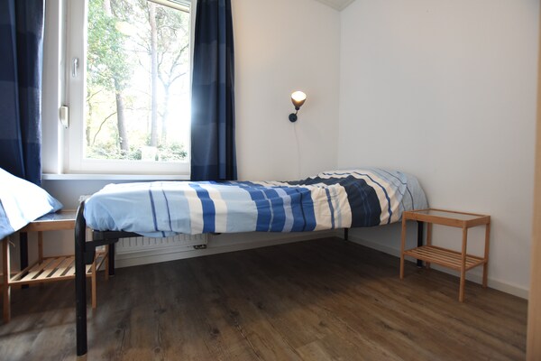 Foto van Vakantiehuis in Reutum met Bubbelbad - Vakantiehuis in Reutum-Weerselo - BedRoom