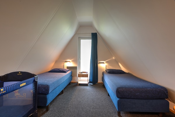 Foto van Welkom in vakantiehuis Goudvink 81 - Vakantiehuis in Gramsbergen - BedRoom
