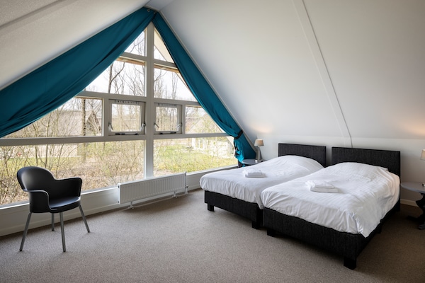 Foto van Villa met Solarium nr Hoogeveen - Vakantiehuis in Ruinen - BedRoom
