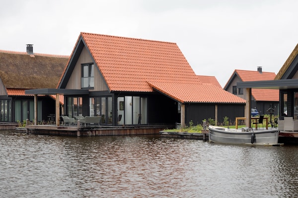 Foto van Villa bij Weerribbenpark - Vakantiehuis in Ossenzijl - ExteriorSummer
