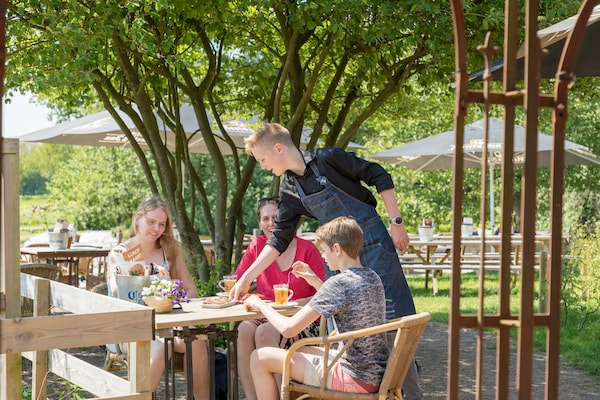 Foto van Wellness Villa aan de Weerribben - Vakantiehuis in Paasloo - ParkFacilities