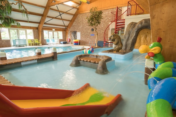 Foto van Wellness Villa aan de Weerribben - Vakantiehuis in Paasloo - ParkFacilities