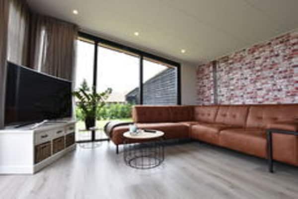 Foto van Rustig chalet dichtbij Norg - Vakantiehuis in Haulerwijk - LivingRoom