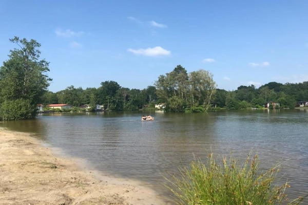 Foto van Rustig chalet dichtbij Norg - Vakantiehuis in Haulerwijk - AreaSummer20KM