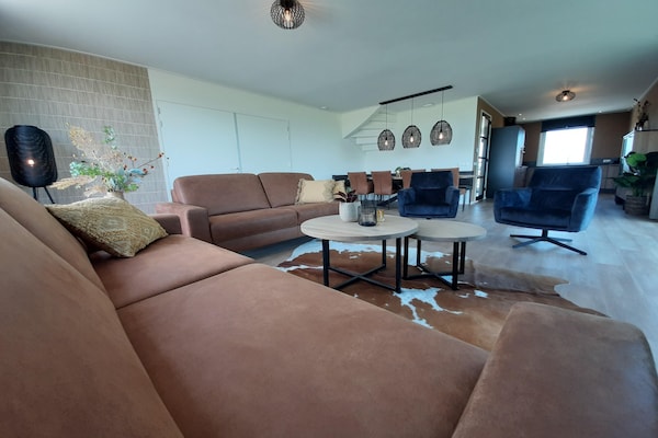 Foto van Gezinsvriendelijke villa in Leons - Vakantiehuis in Leons - LivingRoom