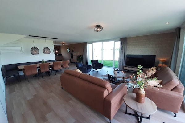 Foto van Gezinsvriendelijke villa in Leons - Vakantiehuis in Leons - LivingRoom