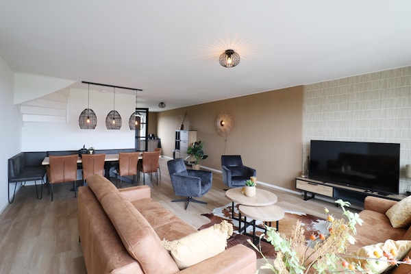 Foto van Gezinsvriendelijke villa in Leons - Vakantiehuis in Leons - LivingRoom