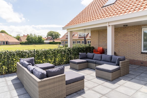 Foto van Appartement op Ameland bij De Vleijen - Vakantiehuis in Nes - GardenSummer