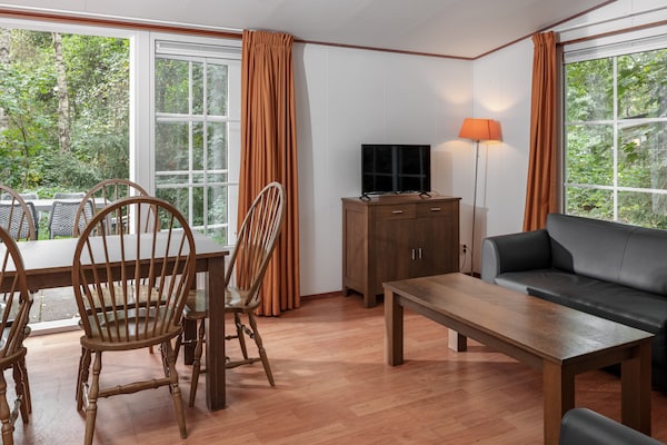 Foto van Rustig overnachten in Drenthe - Vakantiehuis in Borger - LivingRoom