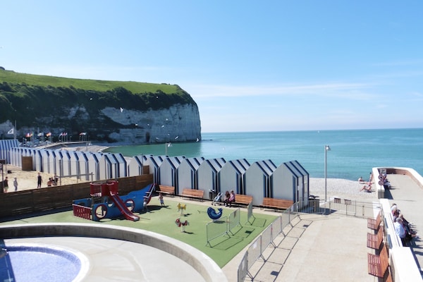 Foto van Vakantiehuis in Etretat bij Strand & Kliffen - Vakantiehuis in Etretat - AreaSummer20KM