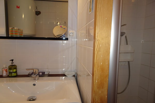Foto van Vakantiehuis in Etretat bij Strand & Kliffen - Vakantiehuis in Etretat - BathRoom