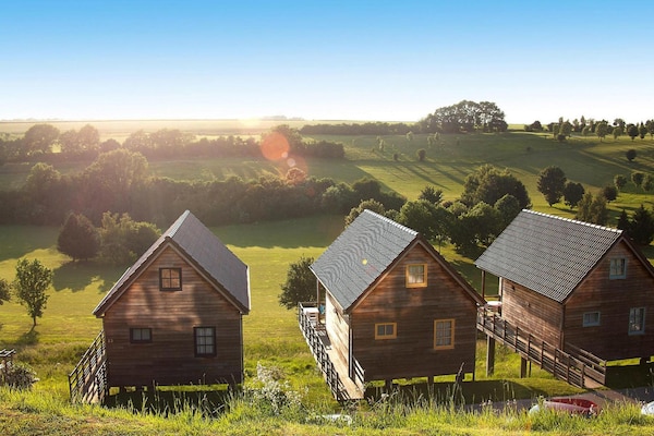 Foto van Houten Chalet bij Somme Baai Abbeville - Vakantiehuis in Grand-Laviers - ExteriorSummer