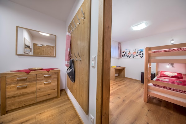 Foto van Appartement in Neukirchen bij Wildkogelbahn - Vakantiehuis in Neukirchen - Landing