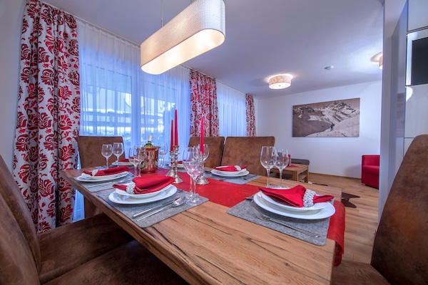 Foto van Appartement in Neukirchen bij Wildkogelbahn - Vakantiehuis in Neukirchen - DiningRoom
