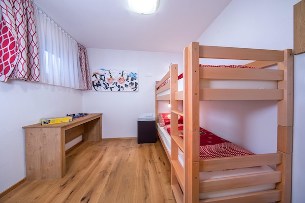 Foto van Appartement in Neukirchen bij Wildkogelbahn - Vakantiehuis in Neukirchen - BedRoom