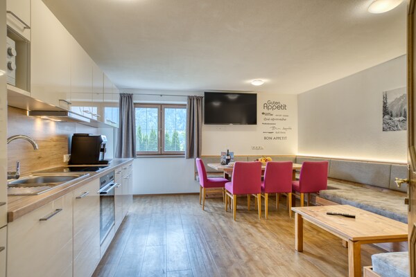 Foto van Chalet in Neukirchen met Bergzicht - Vakantiehuis in Neukirchen - BedRoom