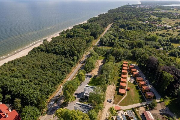 Foto van Comfortabel vakantiehuis (nr. 13), zwembad - Vakantiehuis in Rewal - AreaSummer5KM