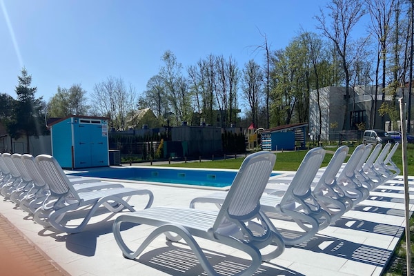 Foto van Comfortabel vakantiehuis (nr. 13), zwembad - Vakantiehuis in Rewal - PoolOfHouse