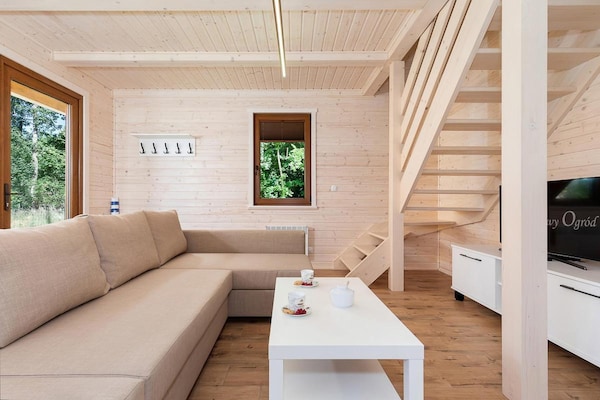 Foto van Comfortabel vakantiehuis (nr. 13), zwembad - Vakantiehuis in Rewal - LivingRoom