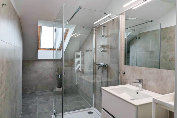 Foto van Appartement van 50 m2 voor 4 personen, Dziwnów - Vakantiehuis in Dziwnow - BathRoom