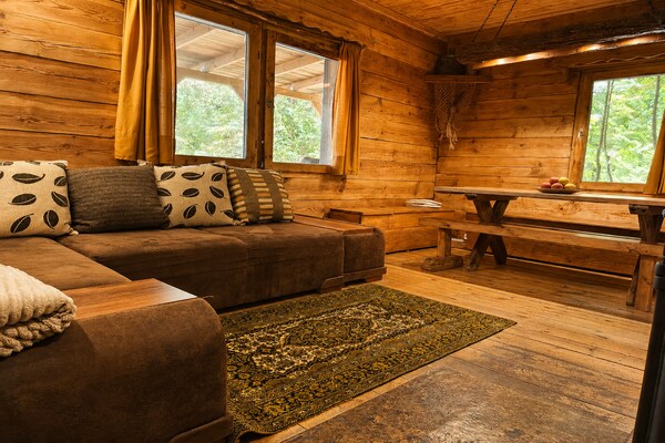 Foto van Geweldig vakantiehuis midden in de natuur en direct aan het meer, Natac Wielka - LivingRoom