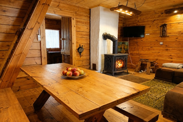 Foto van Geweldig vakantiehuis midden in de natuur en direct aan het meer, Natac Wielka - LivingRoom