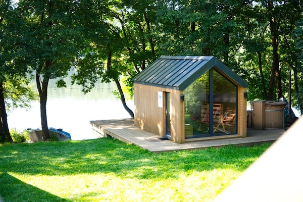 Foto van Vakantiehuis met sauna en jacuzzi. - Vakantiehuis in Stare Czaple - GardenSummer