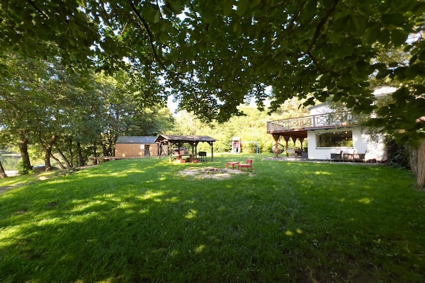Foto van Vakantiehuis met sauna en jacuzzi. - Vakantiehuis in Stare Czaple - GardenSummer