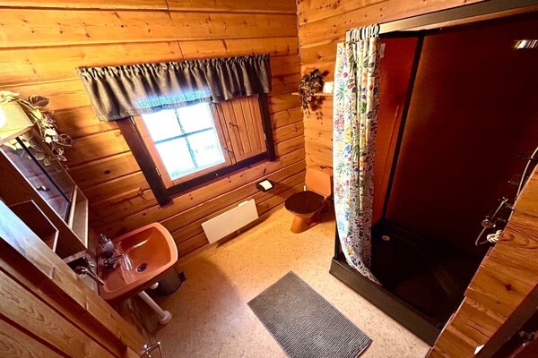 Foto van Blokhut op een afgelegen locatie - Vakantiehuis in Ulricehamn - Untagged