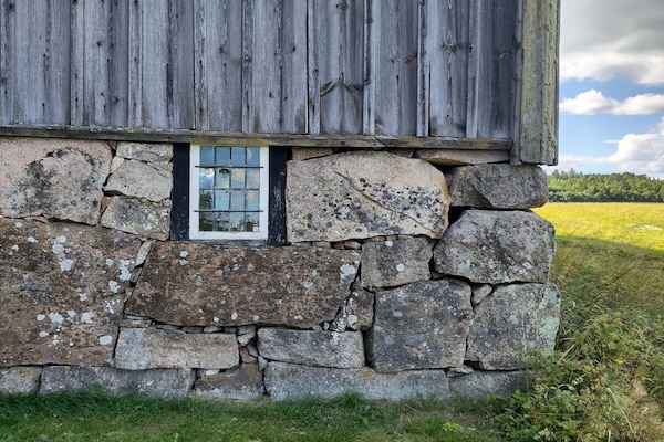 Foto van Bed & Breakfast in Bjuråker met zwembad - Vakantiehuis in Bjuråker - Untagged